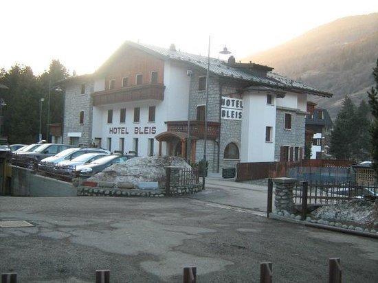 Hotel Bleis Ponte Di Legno Exterior foto